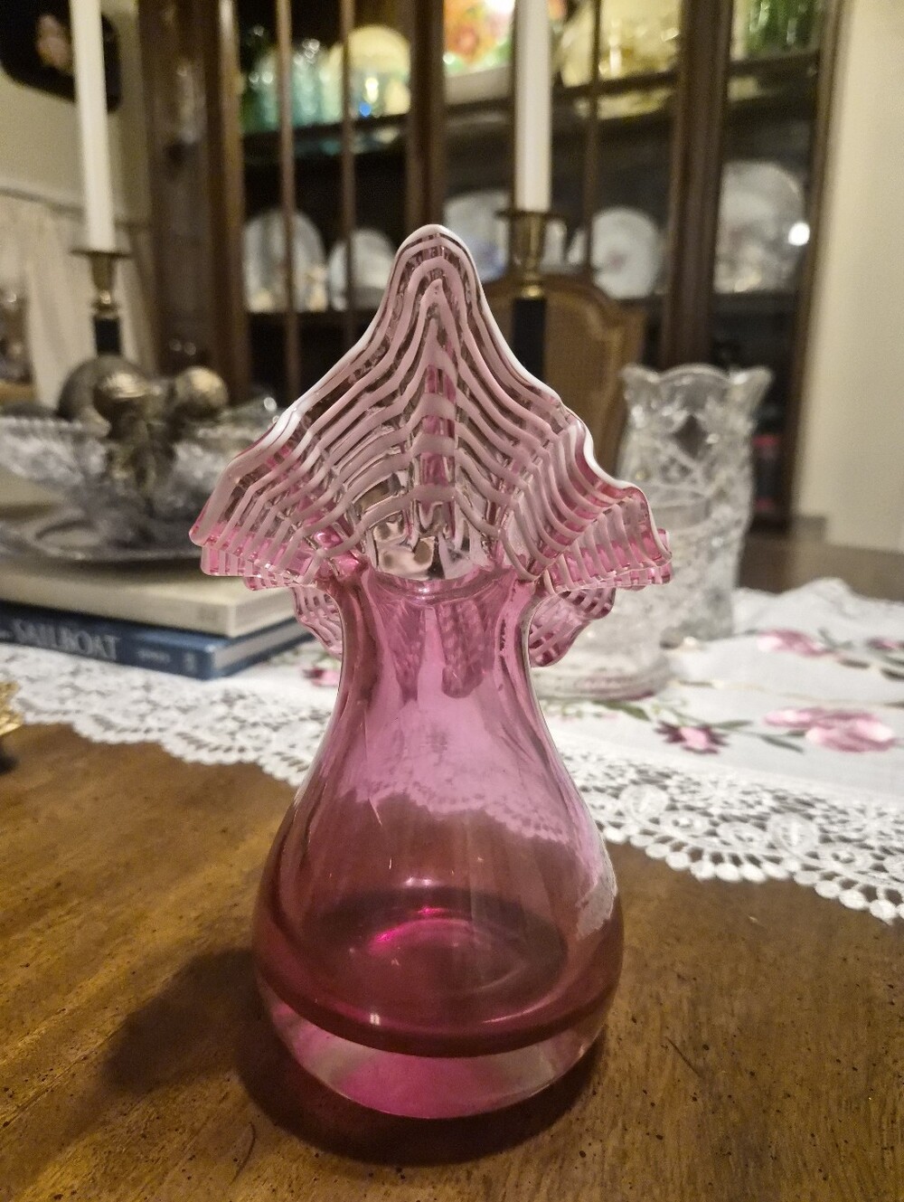 Fenton Tulip Cranberry Glass Swirl Jack In The Pulpit Vase - Picture 3 of 7